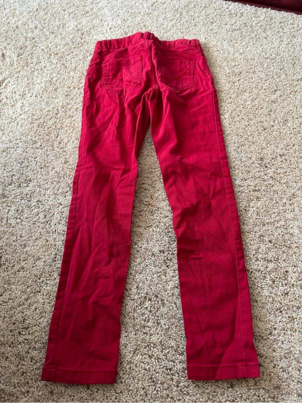 Girls red jeans 👖